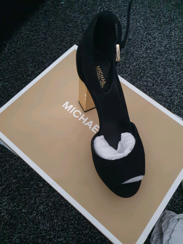 michael kors petra platform